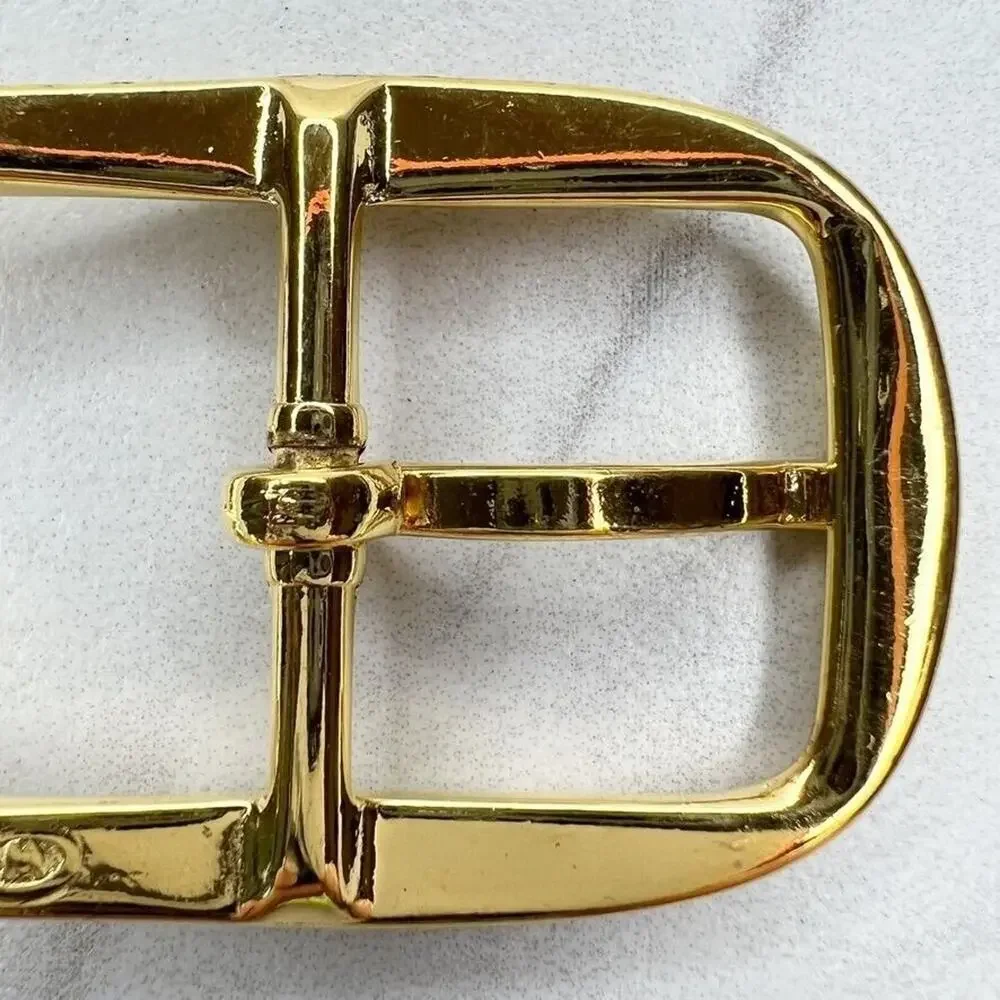 Vintage Gold Tone Simple Basic Belt Buckle for up to 1 Inch Belt